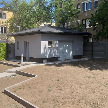 Karpatia Vendeghaz 1201 Budapešť Exteriér fotografie