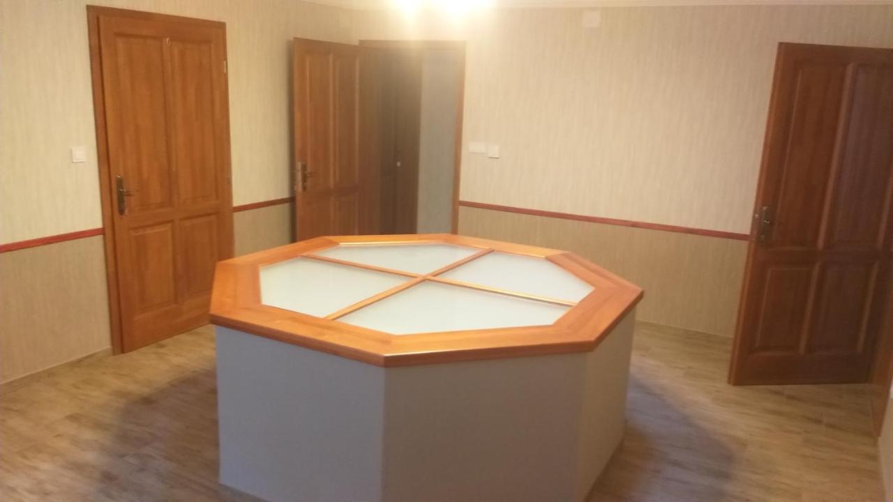 Karpatia Vendeghaz 1201 Budapešť Exteriér fotografie