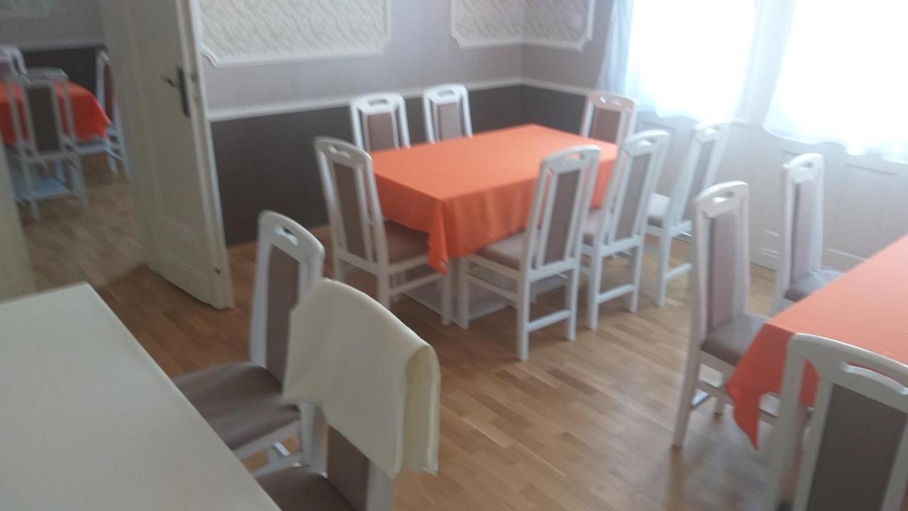 Karpatia Vendeghaz 1201 Budapešť Exteriér fotografie